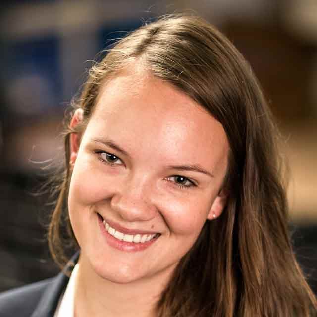 Emelie, application engineer